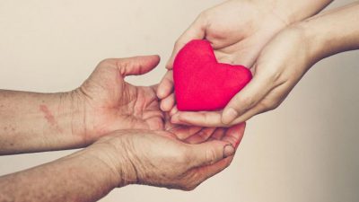 با افراد سالمند چگونه همدلی کنیم؟