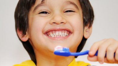 خدمات دندانپزشکی کودکان در سعادت آباد